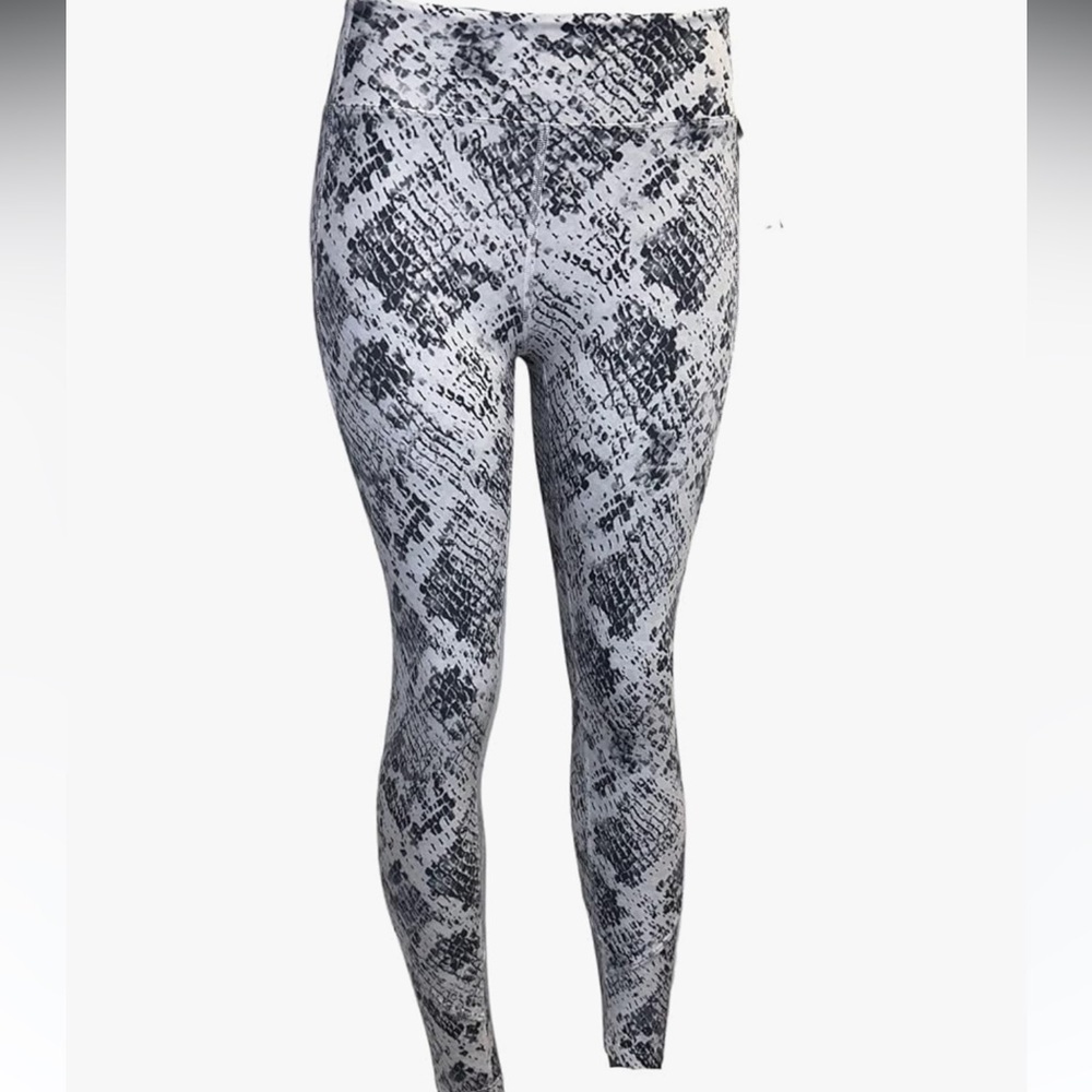 PINK SPORT Black and White Snakeskin leggings size large.
